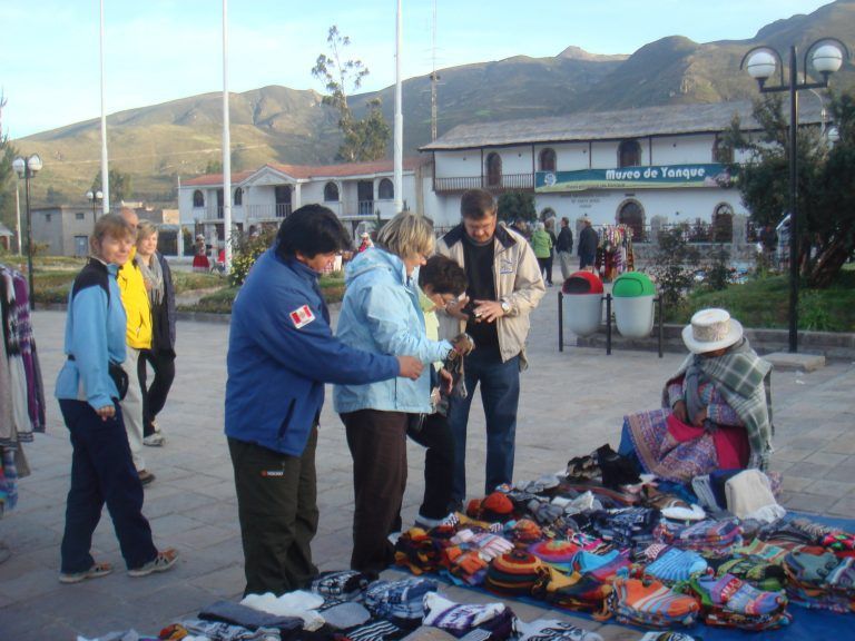 Colca Canyon Tour 2 Days 1 Night