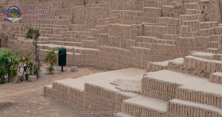 Huaca Pucllana And Miraflores