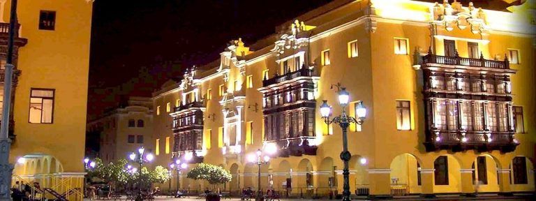 Magical Water Circuit A Visit Of Lima At Night