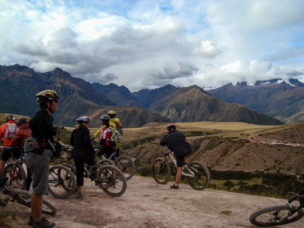 Lares Valley Mountain Biking Tour