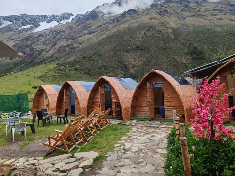 humantay-lake-salkantay-pass-04